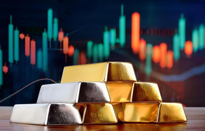 Altın geriledi, gümüş rekor kırdı!