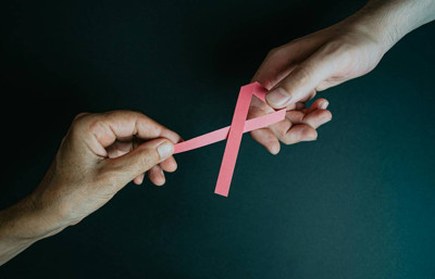 AstraZeneca'nın yeni ilacı meme kanserinde yeni umut oldu