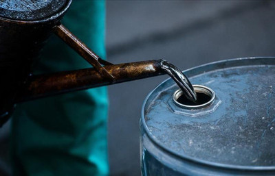 Petrol fiyatlarında tansiyon düştü: Brent 105 dolara geriledi