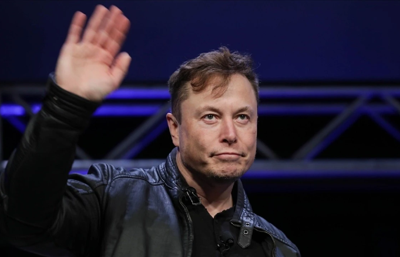 Elon Musk en az konuşulan şirketi için yatırım turuna çıktıSon bir ay içinde servetinin yüzde 40'lık kısmı eriyen SpaeceX ve Tesla'nın sahibi Elon Musk, kamuoyunda fazla gündeme gelmeyen şirketi için milyarlarca dolarlık yeni bir yatırım turuna...
