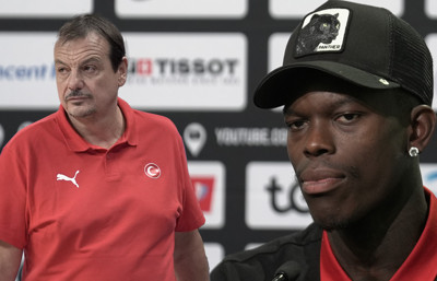 Finalin kaderini değiştiren Schröder'den Ergin Ataman'a tepki çeken sözler