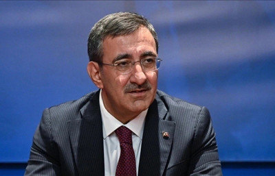 Cumhurbaşkanı Yardımcısı Cevdet Yılmaz'dan Öğretmenler Günü mesajı