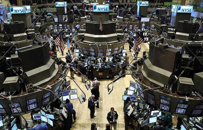 New York borsası yatay seyirle açıldı