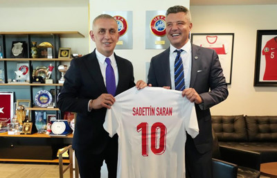 Fenerbahçe Başkanı Sadettin Saran'dan TFF Başkanı Hacıosmanoğlu'na ziyaret 