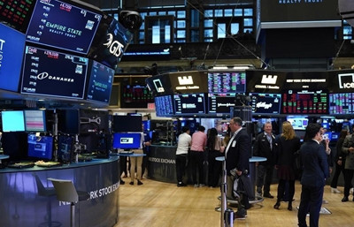 New York borsası düşüşle açıldı