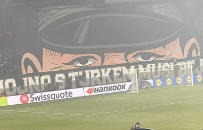 Irkçı pankarta UEFA'dan ceza: Fenerbahçe maçında açılmıştı