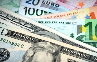 Dolar/TL'den günün ilk rakamları