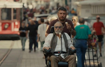 Yan Yana filmi zirveye oturdu