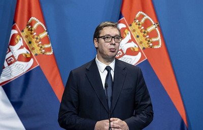 Sırbistan Cumhurbaşkanı Vucic'e keskin nişancı suçlaması