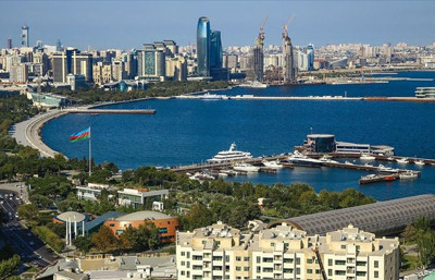 Bakü'de iş merkezinde patlama: 7 kişi kurtarıldı