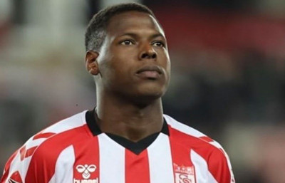 Sivasspor’da Campos krizi: Şehri terk etti, tartışmalar alevlendi