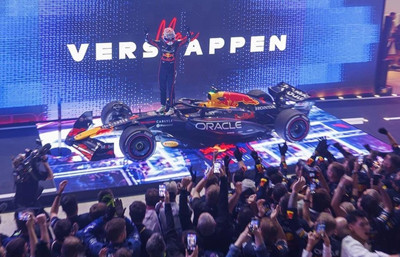 Katar Grand Prix'sini Max Verstappen kazandı
