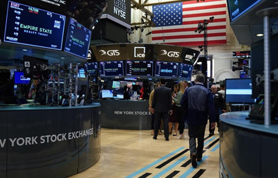 New York borsası düşüşle açıldı