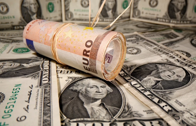 Dolar/TL'den günün ilk rakamları