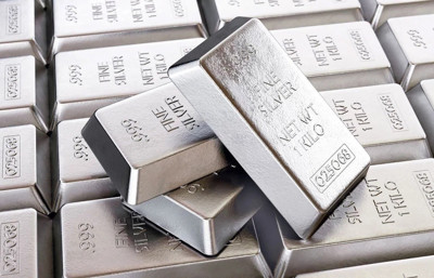 Uzmanlardan gümüş fiyatı için düşüş riski uyarısı!