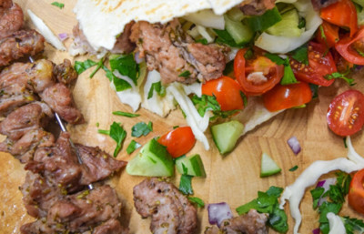 Atina’da 25 Euro'ya iki kişi üç öğün yemek