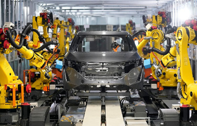 Otomobil devinden dev zarar! 20 bin kişiyi işten çıkaracak