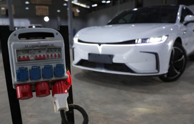 ÖTV'de yeni düzenleme geliyorHazine ve Maliye Bakanlığı, küresel petrol fiyatlarındaki yükselişin akaryakıt maliyetlerine etkisini sınırlamak amacıyla motorinde ÖTV düzenlemesi üzerinde çalışıyor. Tüketici, nakliyeci ve...