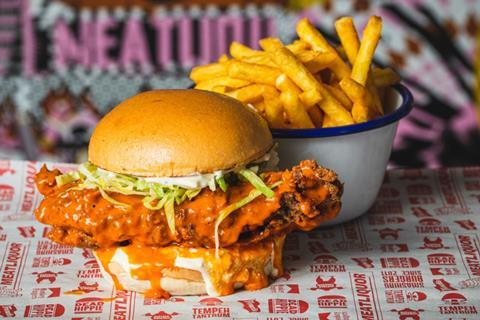Sokak lezzetinden burger zincirine uzanmıştı: Fast food devine kayyum atandı - Resim: 5