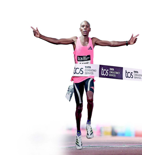 S&uuml;per ayakkabılar maratonu yeniden yazıyor - Resim : 2