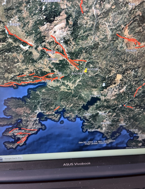 Muğla'daki deprem sonrası Naci Görür'den açıklama! 'Batı Anadolu K-S geriliyor' - Resim : 1