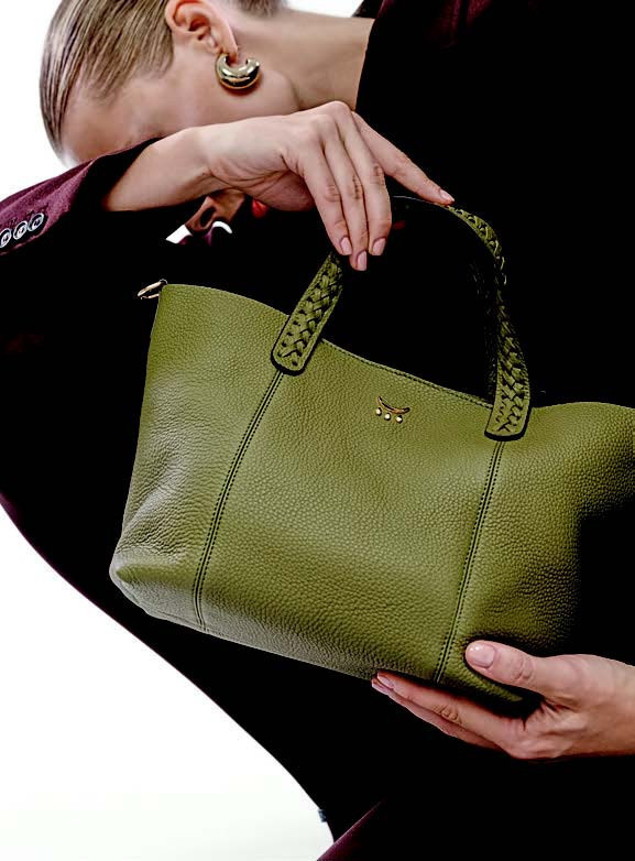 Sessiz zarafetin izinde QIMU - Resim : 1