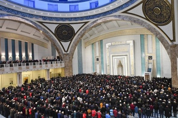 Üç aylar ne zaman başlıyor? Regaib Kandili hangi tarihte? - Resim: 2