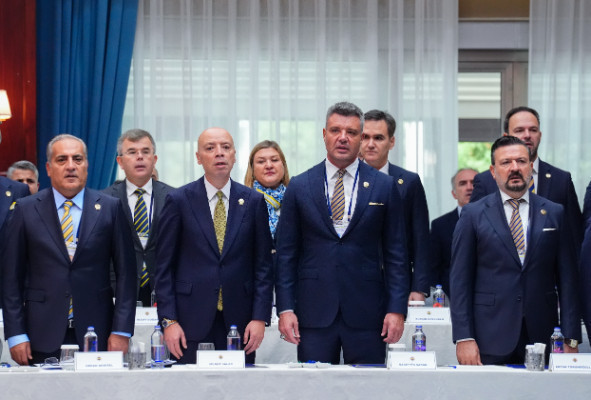 Son dakika... Fenerbahçe'nin borcu açıklandı - Resim : 1