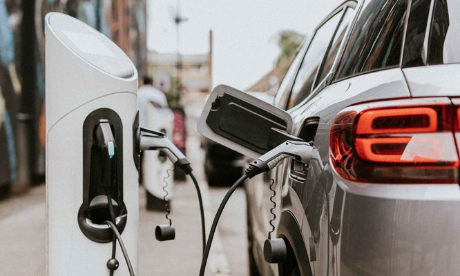 Savaş sonrası elektrikli araçlara yönelim arttı: Elektrikli otomobil almak kârlı mı? - Resim: 7