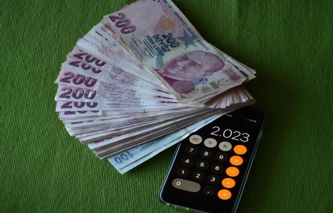 500 bin liranın günlük getirisi ne kadar? Günlük faizlerde bankalardaki son durum belli oldu - Resim: 4