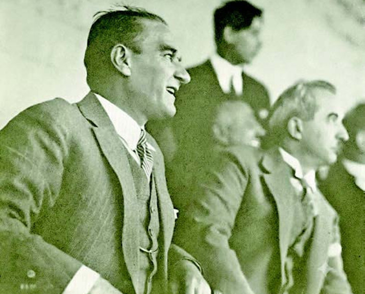 Gazi 100 yaşında - Resim : 2