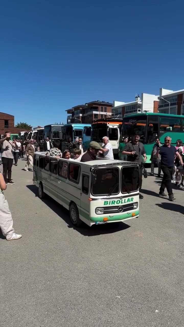 8 ayda tamamladı: Efsane 302'yi minyatür olarak hayata döndürdü - Resim: 5