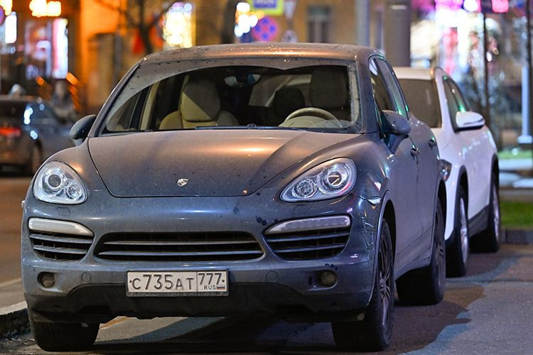 Rusya’da yüzlerce Porsche çalışmaz hale geldi - Resim: 1