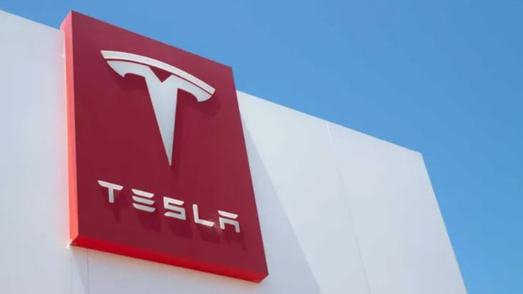 Tesla'da dikkat çeken tablo: Satışlar düştü, hisseler yükseldi