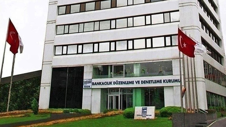 Kredi limitlerinde yeni dönem: BDDK üst sınırları aşağı çekti