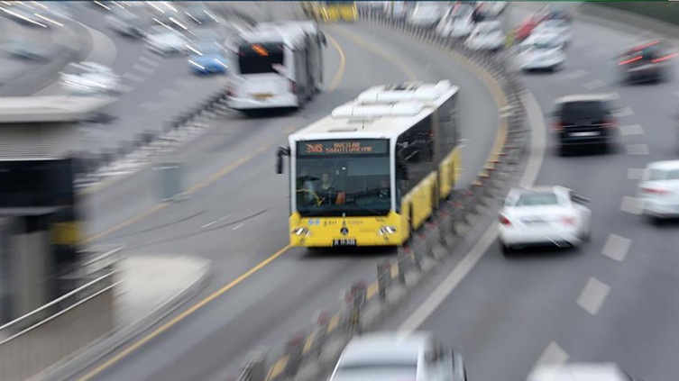 İstanbul'da toplu ulaşıma yüzde 10 zam geldi