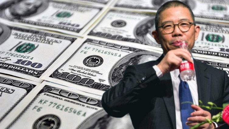 TikTok'un patronunu solladı: Su satarak ülkenin en zengini oldu!