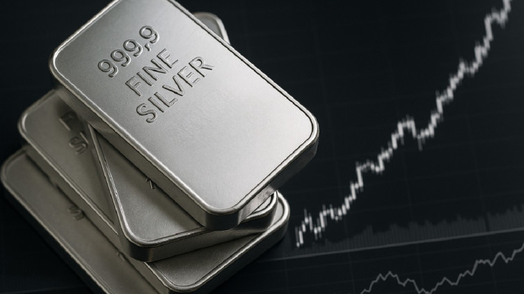 Gümüş rekora doymuyor: Tüm zamanların en yüksek seviyelerine yaklaştı