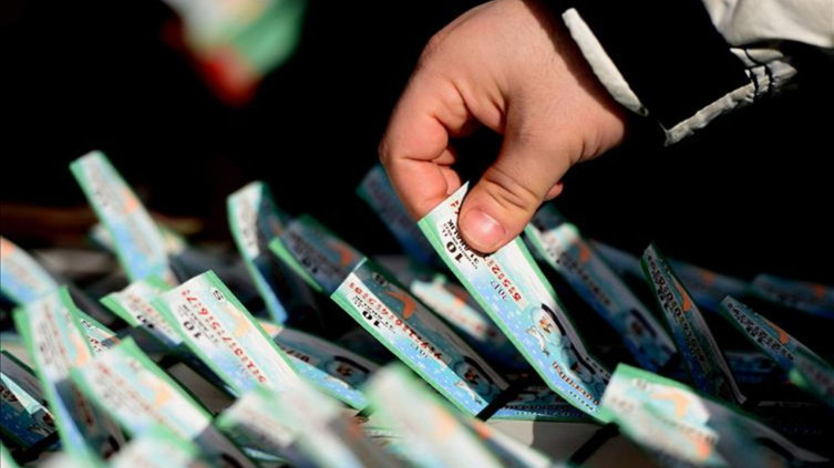 Esnaf uyardı: Milli piyango bileti alacaklar dikkat!