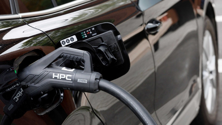 AB’den Çin rekabetine karşı hamle: Ucuz 'e car' dönemi geliyor