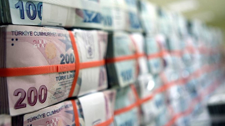 Ocakta yüklü faiz ödemesi açığı büyüttü