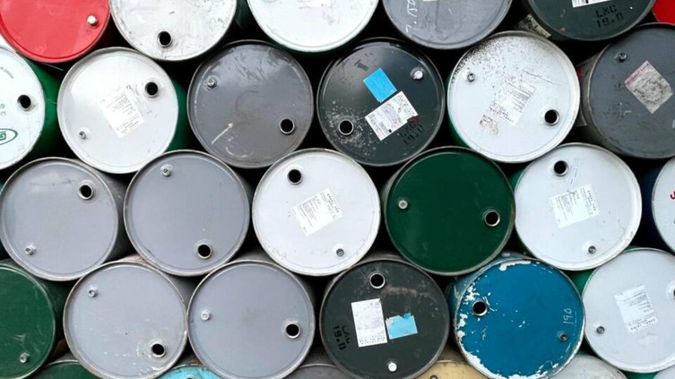 Trump'ın mesajı sonrası petrol fiyatlarında sert düşüş!