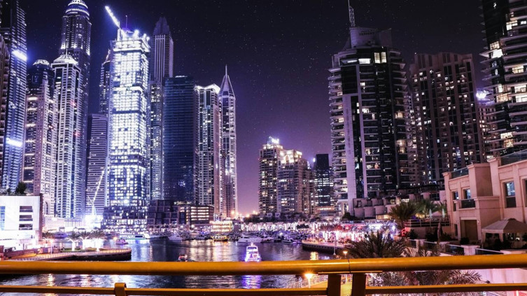 Körfez ekonomileri 90'lardan bu yana en kötü durgunluk riskiyle karşı karşıya