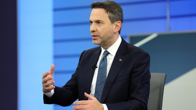 Bakan Bayraktar'dan doğal gaz açıklaması