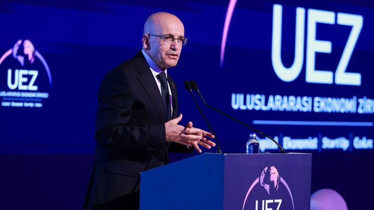 Bakan Şimşek: Enerji şoku cari açığı artırabilir, ancak yönetilebilir