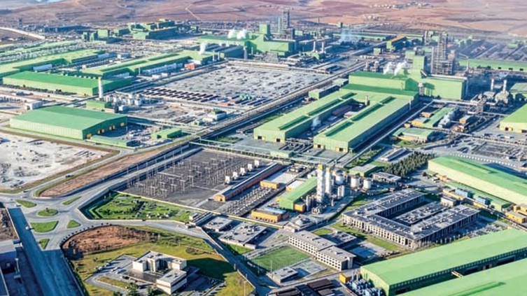 2.5 milyar dolarlık yeni yatırımla dünya çelik liginde ilk 20’ye girecek