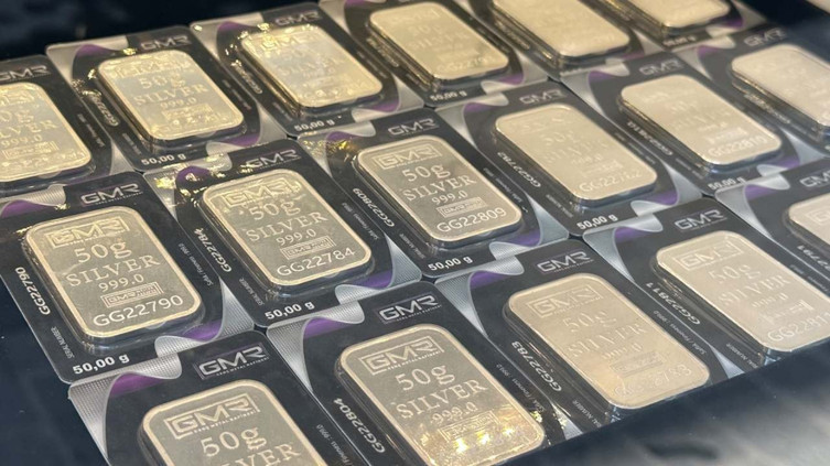 Gümüşte rekor senaryosu: 233 doları görebilir