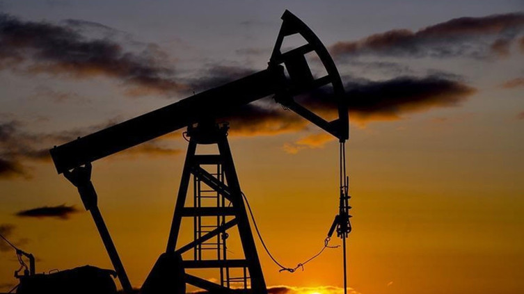 Gözler Hürmüz Boğazı’nda: Brent petrolün varili 110 dolar seviyesini aştı