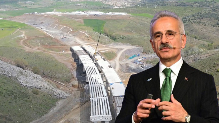 Uraloğlu açıkladı: 42 ili birbirine bağlayacak otoyol yıllık 6,8 milyar lira tasarruf sağlayacak