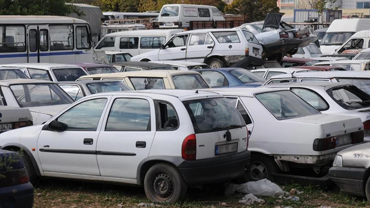 Eski otomobili olanlar dikkat: Borcunuz tamamen silinebilir